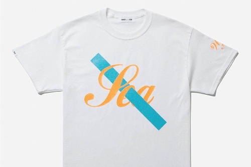 サタデーズ ニューヨークシティ×ウィンダンシーのロゴTシャツやトートバッグ、店舗ごとの限定カラー