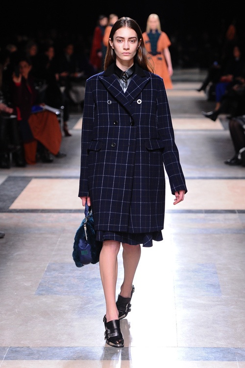 sacai(サカイ)、2013-14年秋冬コレクションのバッグは吉田カバンが製作コピー