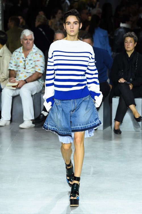 sacai 2017年春夏コレクション - フレアラインの新生ユニフォームコピー