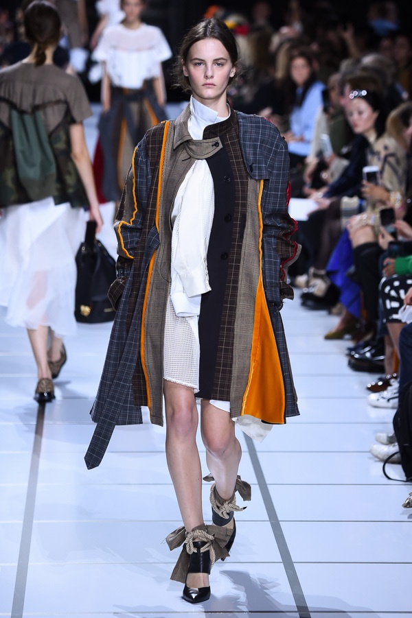 sacai 2018年春夏コレクション - 軽やかに楽しくsacai流ミックスマッチスタイルコピー sacai 2018年春夏コレクション - 軽やかに楽しくsacai流ミックスマッチスタイルコピー