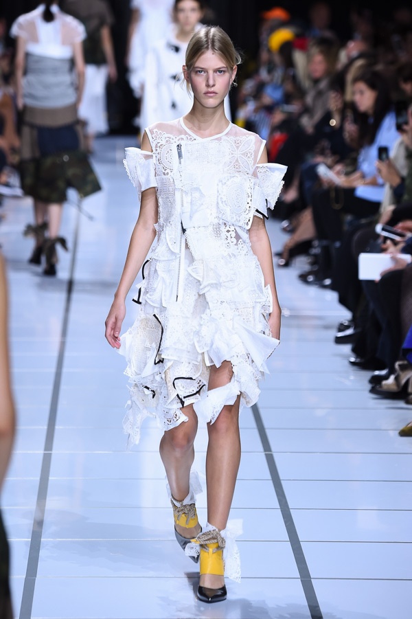 sacai 2018年春夏コレクション - 軽やかに楽しくsacai流ミックスマッチスタイルコピー sacai 2018年春夏コレクション - 軽やかに楽しくsacai流ミックスマッチスタイルコピー