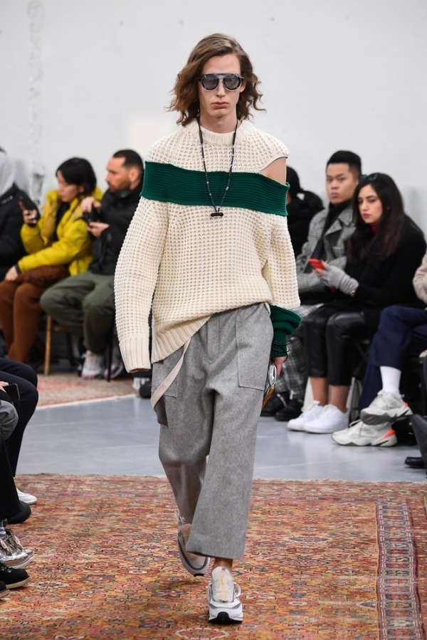 サカイ マン 2019年秋冬コレクション - ハイブリッドが創生する“sacai"という世界コピー サカイ マン 2019年秋冬コレクション - ハイブリッドが創生する“sacai"という世界コピー