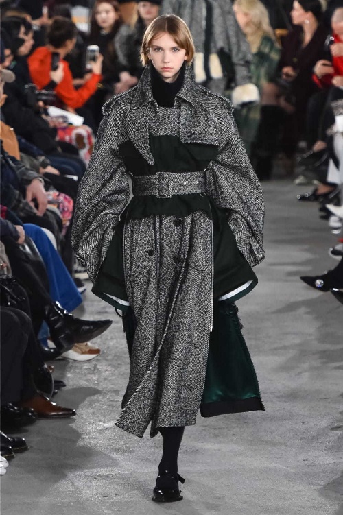 sacai 2019年秋冬コレクション - 寒い季節の味方、プレイフルなボリュームアウターコピー sacai 2019年秋冬コレクション - 寒い季節の味方、プレイフルなボリュームアウターコピー
