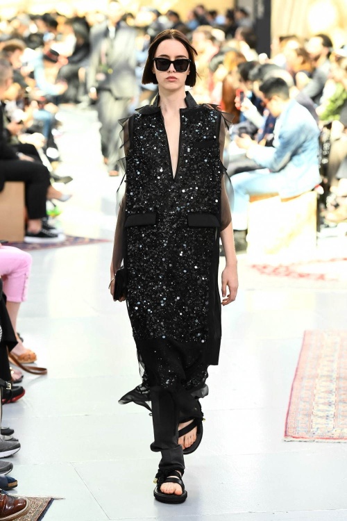 sacai 2020年リゾートコレクション - フォーマルウェアにかけられたsacaiの魔法コピー sacai 2020年リゾートコレクション - フォーマルウェアにかけられたsacaiの魔法コピー