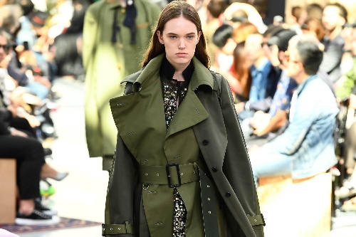 sacai 2020年リゾートコレクション - フォーマルウェアにかけられたsacaiの魔法