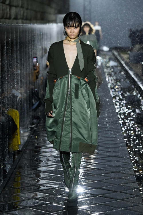 sacai 2021年春夏コレクション、貫く“らしさ”とシャーデーの存在 - 3年振り日本でのショーコピー sacai 2021年春夏コレクション、貫く“らしさ”とシャーデーの存在 - 3年振り日本でのショーコピー