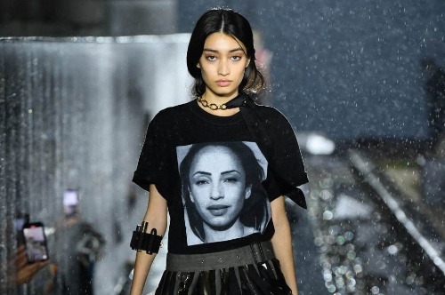 sacai 2021年春夏コレクション、貫く“らしさ”とシャーデーの存在 - 3年振り日本でのショー
