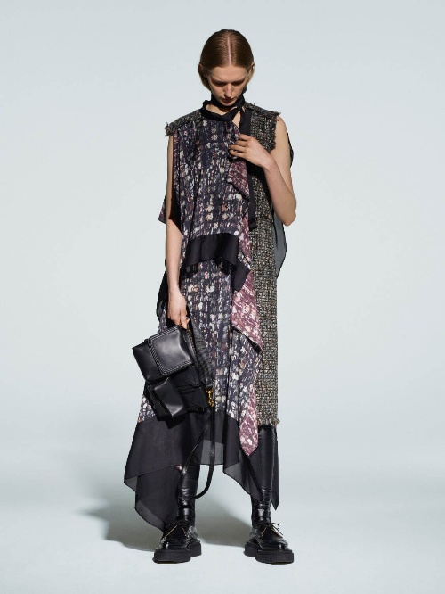 sacai 2021年プレフォールウィメンズコレクション、“ハイブリッド”が生み出す対比と均衡コピー sacai 2021年プレフォールウィメンズコレクション、“ハイブリッド”が生み出す対比と均衡コピー