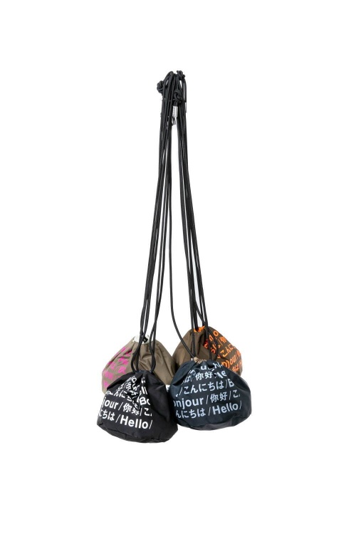sacai×ナイキやポーターとコラボ、神宮前の限定ストアで販売 - 23年春夏新作コートやドレスもコピー sacai×ナイキやポーターとコラボ、神宮前の限定ストアで販売 - 23年春夏新作コートやドレスもコピー