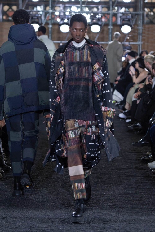 sacai man 2023年秋冬コレクション - 個性を引き出す“ジッパー”で変身コピー sacai man 2023年秋冬コレクション - 個性を引き出す“ジッパー”で変身コピー