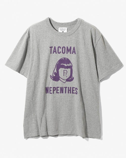 ネペンテス&サウス2 ウエスト8とタコマフジレコードのコラボロゴ入りTシャツ、限定ジャケットもコピー ネペンテス&サウス2 ウエスト8とタコマフジレコードのコラボロゴ入りTシャツ、限定ジャケットもコピー