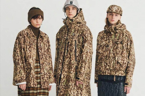 サウス2 ウエスト8 2023年秋冬コレクション - 自然の中にある色彩の温かみ