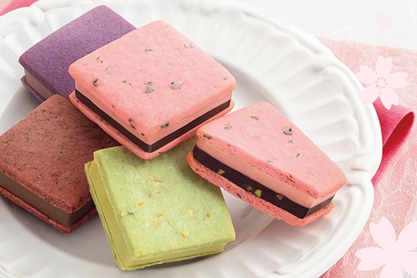 ゴディバ「サブレショコラ 桜」春季限定で発売 - 桜をイメージした華やかなパッケージで