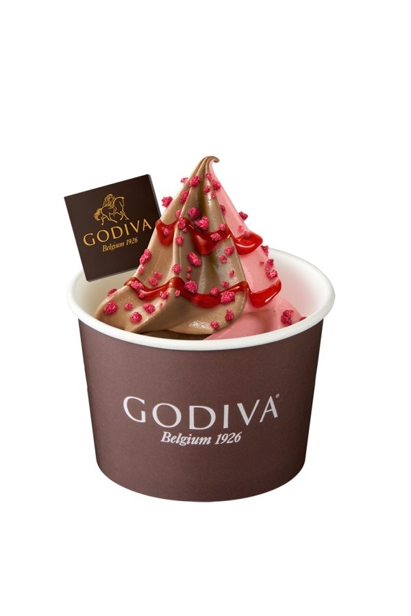 ゴディバの限定プレミアムソフトクリーム、甘酸っぱいストロベリー×贅沢チョコレートコピー