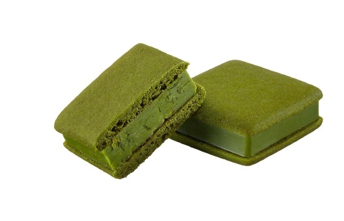 ゴディバ“黒ごま&抹茶”の「サブレショコラ」セット、サクッとサブレでチョコガナッシュをサンドコピー ゴディバ“黒ごま&抹茶”の「サブレショコラ」セット、サクッとサブレでチョコガナッシュをサンドコピー
