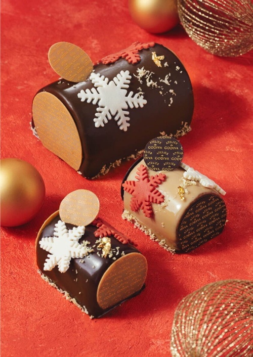 アトリエ ドゥ ゴディバのクリスマス限定スイーツ、ブッシュ ド ノエルやチョコ＆オレンジの生ケーキコピー