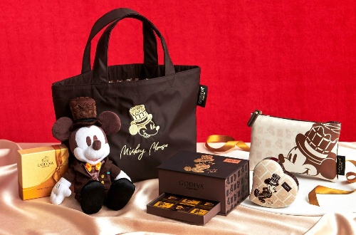“板チョコ柄帽子”のミッキーマウスバレンタインチョコ&グッズ、ゴディバとディズニーストアの共同企画コピー “板チョコ柄帽子”のミッキーマウスバレンタインチョコ&グッズ、ゴディバとディズニーストアの共同企画コピー