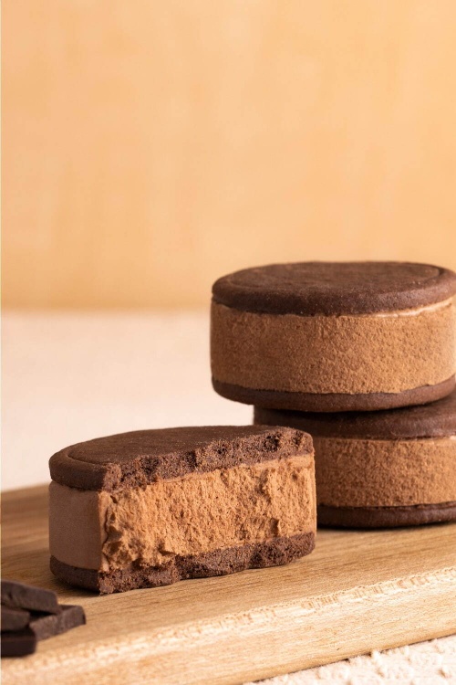 ゴディバ新作“チョコレート”バターサンド、濃厚チョコバタークリーム×ざくざくココアクッキーコピー ゴディバ新作“チョコレート”バターサンド、濃厚チョコバタークリーム×ざくざくココアクッキーコピー