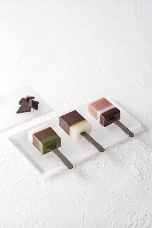 ゴディバからチョコレート×ういろの新感覚和スイーツ、濃茶や柚子など3種のフレーバーを食べ比べコピー ゴディバからチョコレート×ういろの新感覚和スイーツ、濃茶や柚子など3種のフレーバーを食べ比べコピー