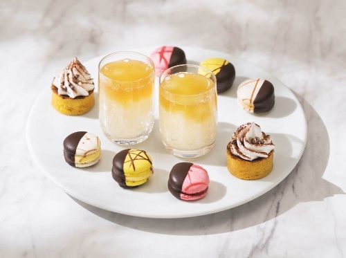 「ゴディバカフェ」初のアフタヌーンティー、チョコレートタルトやマカロンを二子玉川でコピー 「ゴディバカフェ」初のアフタヌーンティー、チョコレートタルトやマカロンを二子玉川でコピー