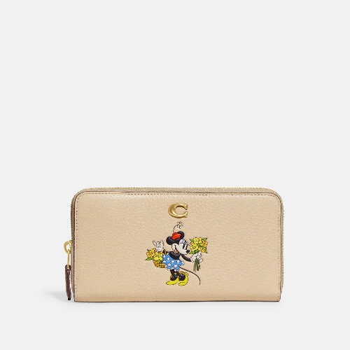 コーチ「ディズニー」自然テーマの“ミッキーマウス”パッチ付きバッグ&刺繍入りジャケットコピー コーチ「ディズニー」自然テーマの“ミッキーマウス”パッチ付きバッグ&刺繍入りジャケットコピー