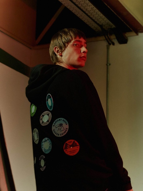 フレッドペリー×ラフ・シモンズ“ソウルのレコードレーベル”着想のグラフィック入りTシャツなどコピー フレッドペリー×ラフ・シモンズ“ソウルのレコードレーベル”着想のグラフィック入りTシャツなどコピー