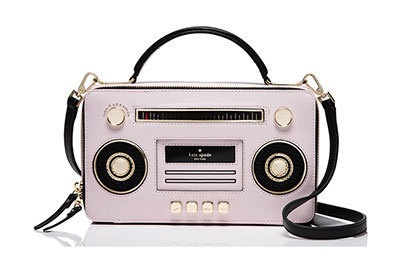 ケイト・スペード ニューヨーク、ラジカセやカセットテープ型の16年秋新作バッグ発売