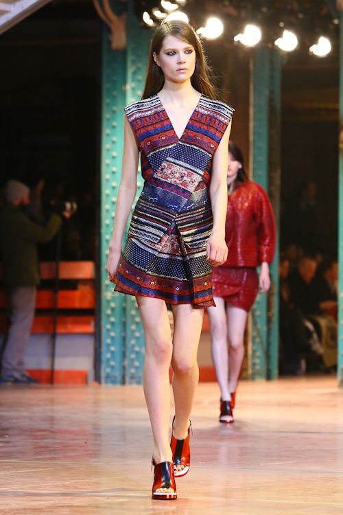 KENZO(ケンゾー) 2013-14年秋冬コレクション - EYEのシンボルを目指す巡礼の旅コピー