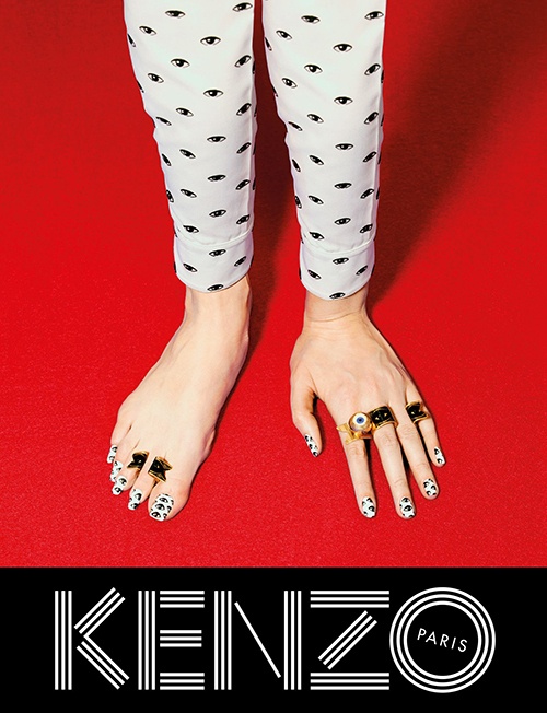 KENZO(ケンゾー)2013-14秋冬の広告で、菊地凛子が標本に!?コピー