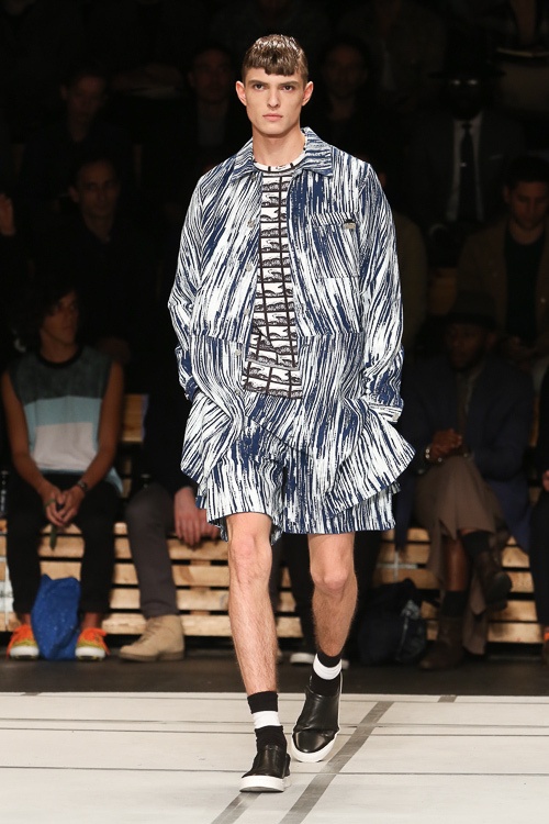 KENZO(ケンゾー) 2014年春夏メンズコレクション - リラクシングかつ都会的に響かせた波音コピー