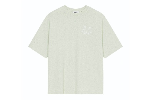 ケンゾーの新作Tシャツ - 胸に“虎”モチーフ配した全4色で、リサイクル素材採用