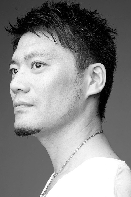丸山敬太がJALグループの新ユニフォームをデザインコピー