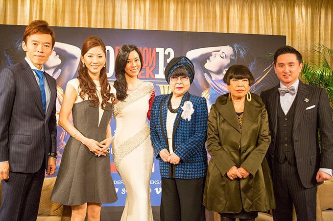 シンガポールFIDE Fashion Week 2013開催 - ケイタマルヤマがショー、安倍総理の祝辞もコピー