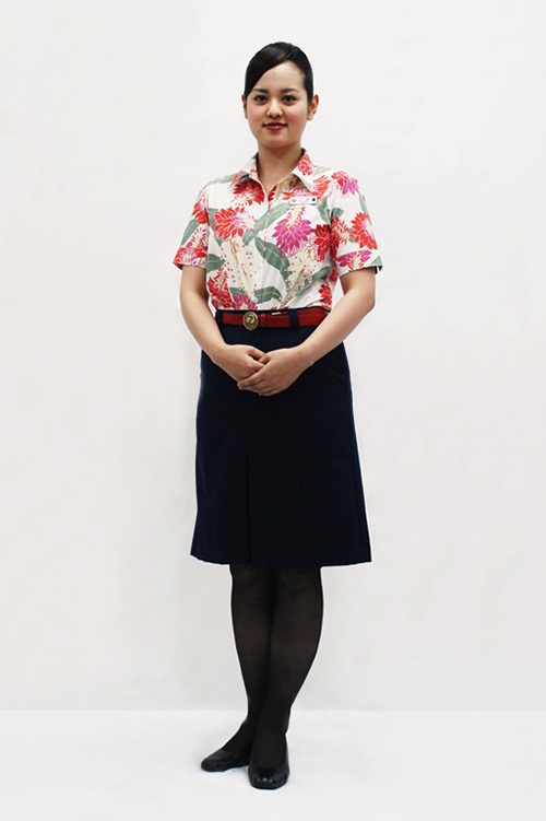 JALが沖縄地区の夏制服「かりゆしウェア」を一新、デザインはケイタ マルヤマコピー