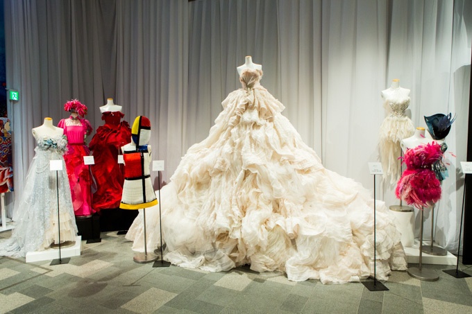 表参道で丸山敬太20周年祭「丸山景観」全集大成展 - ドリカムの衣装など約200点コピー