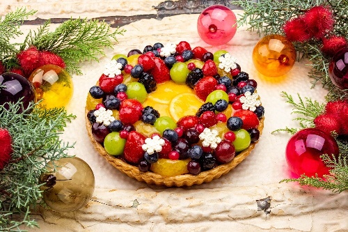 キル フェ ボン22年クリスマスケーキ、“苺&シャインマスカット”たっぷりのツリー型タルトコピー キル フェ ボン22年クリスマスケーキ、“苺&シャインマスカット”たっぷりのツリー型タルトコピー