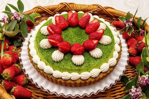 キル フェ ボン“辻喜”抹茶のショートケーキタルト、抹茶わらび餅&栗入り京都店限定タルトコピー キル フェ ボン“辻喜”抹茶のショートケーキタルト、抹茶わらび餅&栗入り京都店限定タルトコピー
