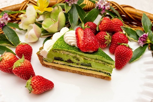 キル フェ ボン“辻喜”抹茶のショートケーキタルト、抹茶わらび餅&栗入り京都店限定タルトコピー キル フェ ボン“辻喜”抹茶のショートケーキタルト、抹茶わらび餅&栗入り京都店限定タルトコピー