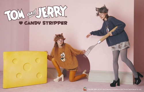 キャンディ ストリッパー「トムとジェリー」"ドタバタ劇"プリントのフーディやふわふわニットコピー キャンディ ストリッパー「トムとジェリー」"ドタバタ劇"プリントのフーディやふわふわニットコピー