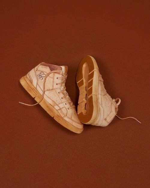 KITH×ロジャー・フェデラー×オンのシューズセット、レッドクレーでカスタムできるローカットなど2足コピー KITH×ロジャー・フェデラー×オンのシューズセット、レッドクレーでカスタムできるローカットなど2足コピー