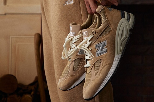 KITH×ニューバランスのスニーカー「990」、上品タンカラーV2＆クラシックなCLカラーのV3