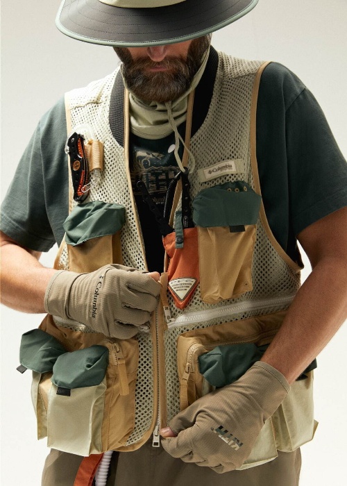 KITH×コロンビア PFG - メッシュ素材のベストや“夕暮れの湖”柄フリース、サンダルもコピー KITH×コロンビア PFG - メッシュ素材のベストや“夕暮れの湖”柄フリース、サンダルもコピー