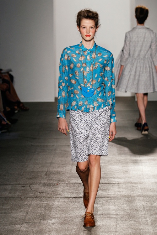 よそよそしいエレガントさと、子供のような純真な強さ - カレンウォーカー(KAREN WALKER) 2012年春夏コレクションコピー