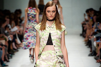 カルヴェン(CARVEN) 2014年春夏コレクション - 柄が織りなす生意気なエレガンス