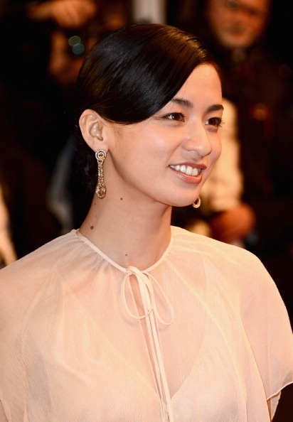 映画『そして父になる』福山雅治のタキシードはドルチェ＆ガッバーナ -  カンヌ国際映画祭コピー