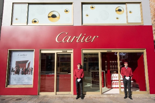 カルティエ“愛”がテーマのクリスマス限定イベント、六本木・表参道にクリスマスツリーもコピー カルティエ“愛”がテーマのクリスマス限定イベント、六本木・表参道にクリスマスツリーもコピー
