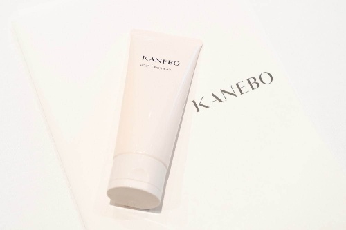 KANEBO時間が経つと“肌感触が変化する”新ボディクリーム、もっちり肌からスルスル肌へコピー KANEBO時間が経つと“肌感触が変化する”新ボディクリーム、もっちり肌からスルスル肌へコピー