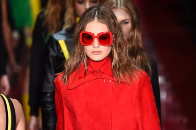 ヴェルサーチ 2015-16年秋冬コレクション - 深みをなくした華やかさの魅力