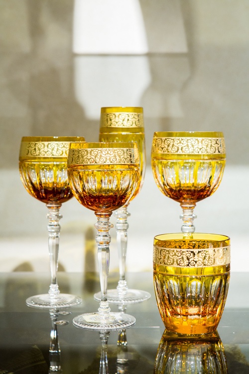 ヴェルサーチ、日本初「VERSACE HOME」を銀座にオープン - 家具、インテリア雑貨などコピー