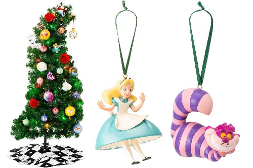 フランフランからディズニー『ふしぎの国のアリス』のクリスマスツリー、様々なキャラオーナメントを飾って